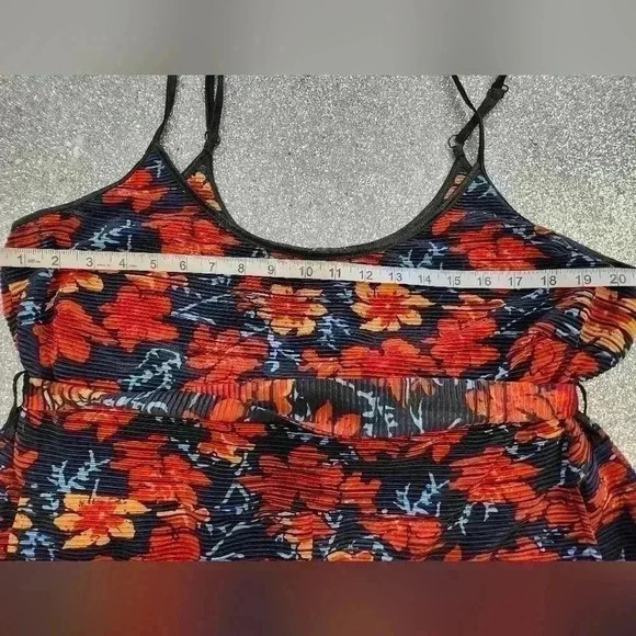 ELOQUII PLUS SIZE/WIDE LEG/  STRAPPY JUMPSUIT SIZE 3X NWOT - Picture 6 of 8